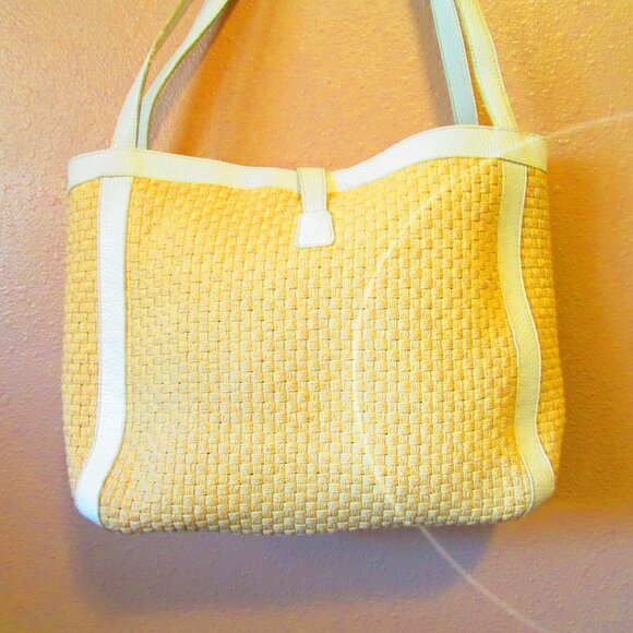 Maxximum Yellow Woven Shoulder Bag - Picture 3 of 7